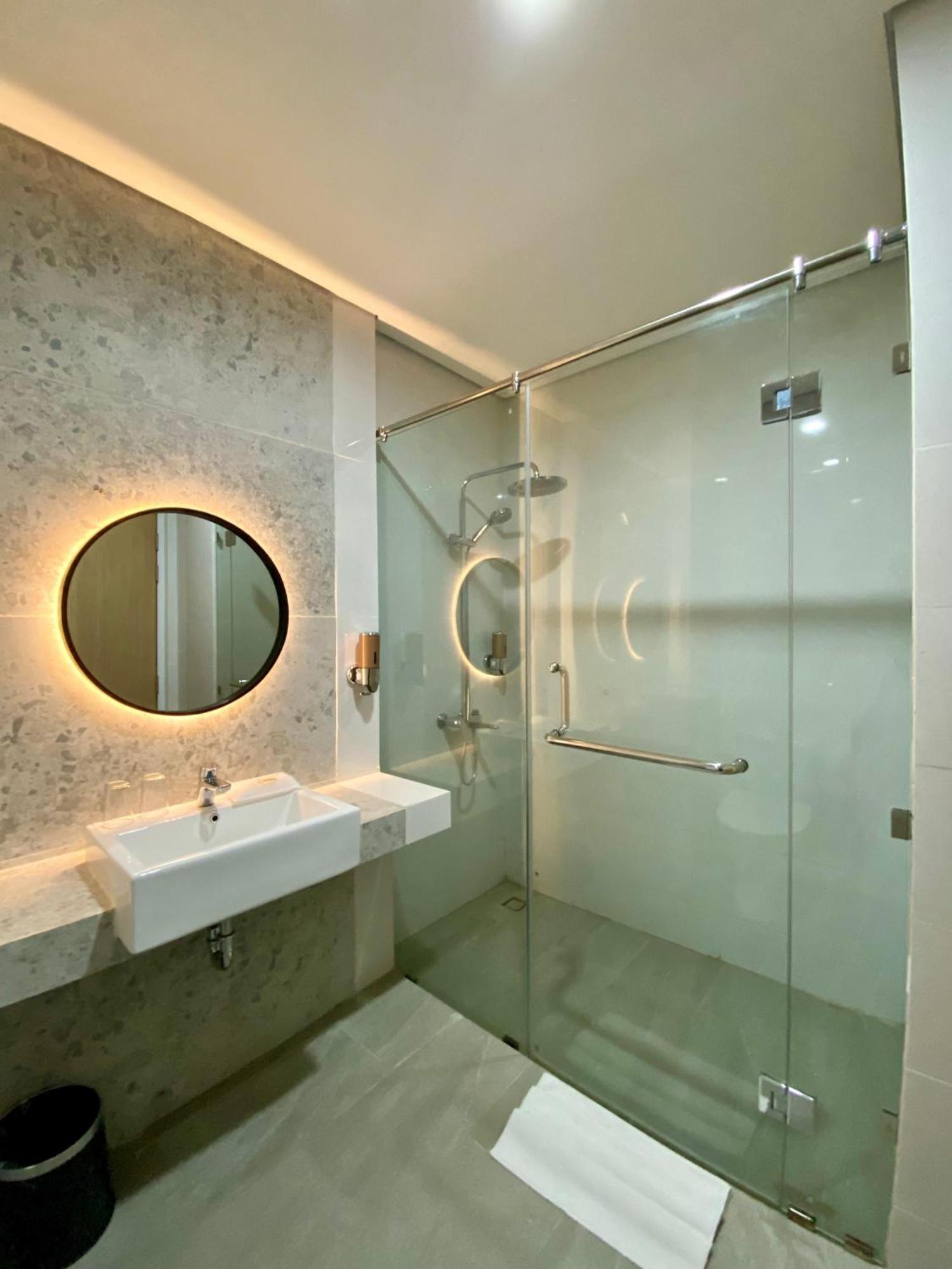 Opi Indah Hotel Палембанг Екстер'єр фото