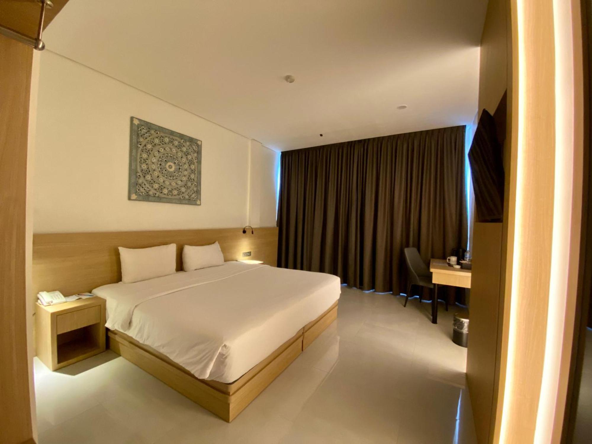 Opi Indah Hotel Палембанг Екстер'єр фото